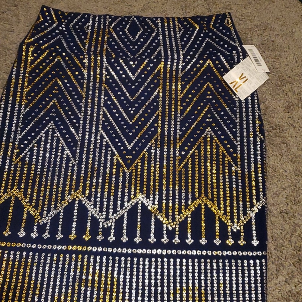 BNWT Elegant Cassie